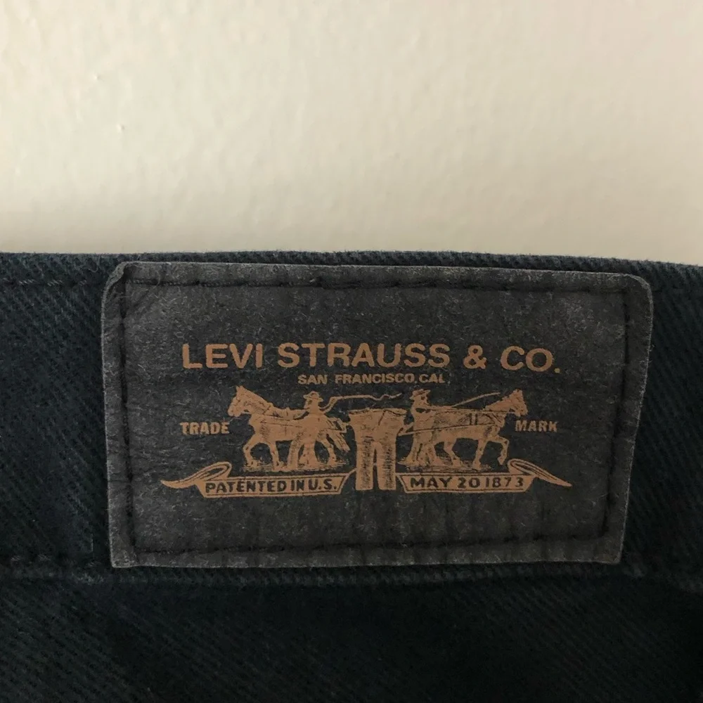 Levi’s 550 Relaxed Boot Cut Black Jeans - Picture 5 of 6